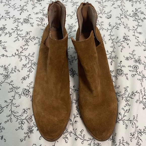 Steve Madden Lancaster Slip on Brown weastern Leather upper heeled ankle boots - Picture 2 of 7